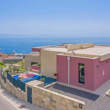 Sunset Horizon Villa